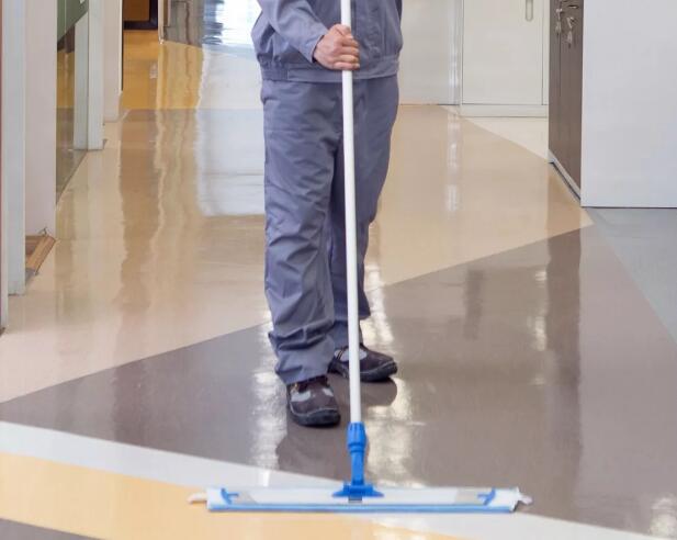 塑胶地板清洁护理
